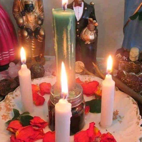 Retour de l'être aimé de la magie blanche d'amour efficace